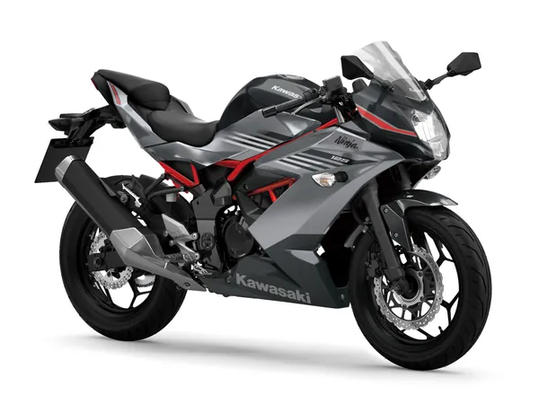 Kawasaki Ninja 125, front three quarter view, Metallic Graphite Gray / Metallic Spark Black