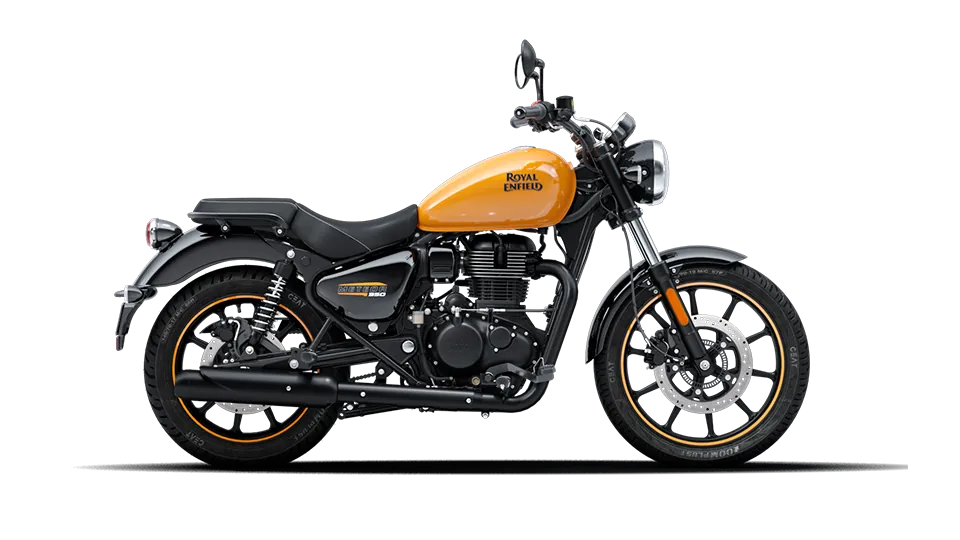 Royal Enfield Meteor 350, front three quarter view, Fireball Orange